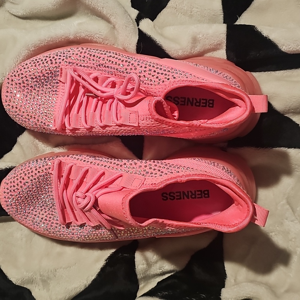 Berness  Pink Sneakers